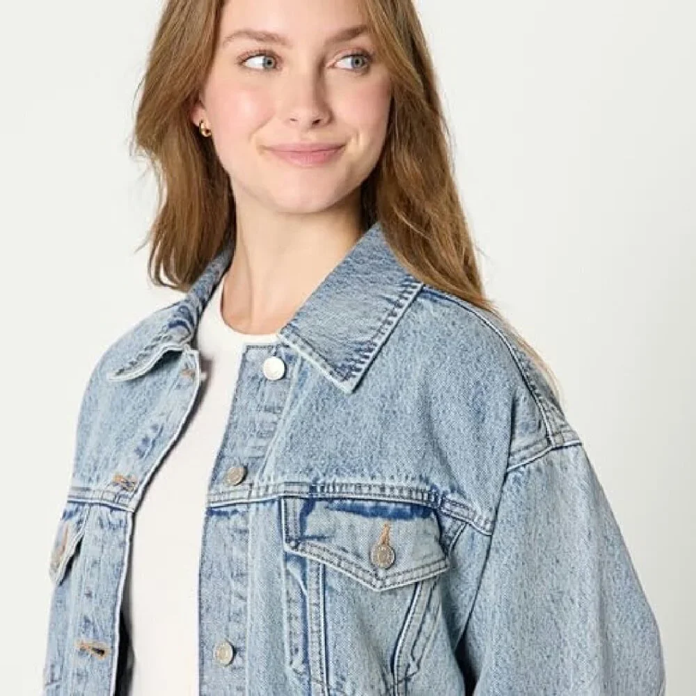 Oversized Denim Trucker Jacket Heavyweight Rigid Fit Women's Layering